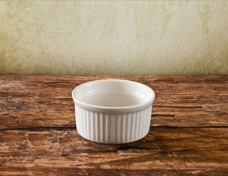 empty porcelain bowl on tableの写真素材