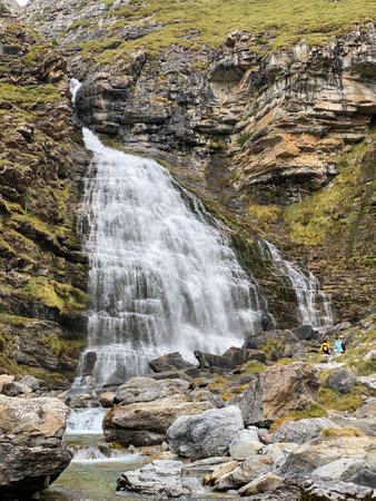 views of mountains, forests, waterfalls and natural pools in the Ordesa y Monte Perdido National Park, located in the Aragonese Pyrenees. in the province of Huesca, Spain. landscapeの写真素材