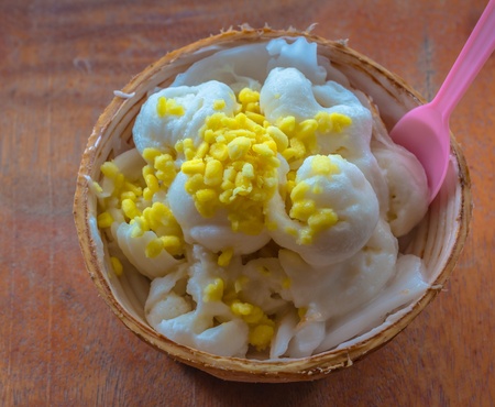 Coconut ice cream