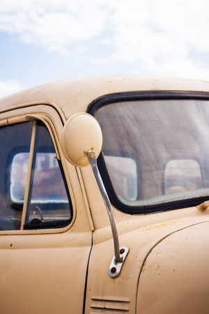 PATTAYA, JANUARY 9 : Auto Glass old on sheep a farm on January 9, 2016 in Pattaya, Chonburi province.のeditorial素材