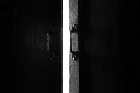 Dark open door lightの写真素材