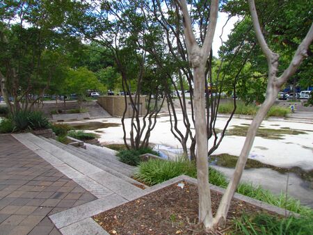 Desertedのeditorial素材