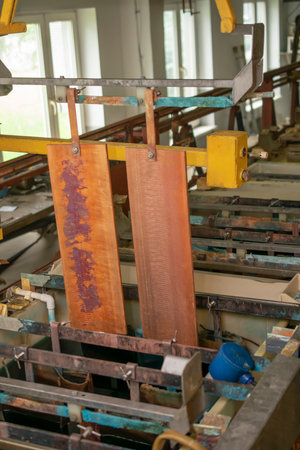 new galvanic copper anode for electrolysis
