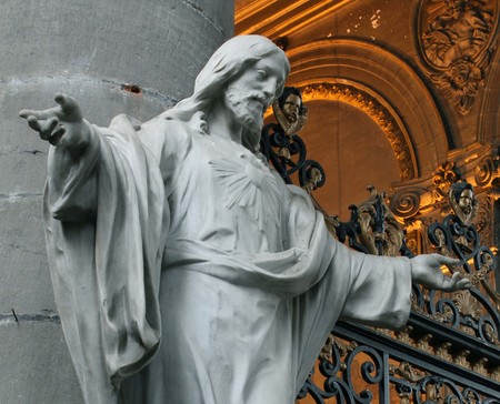 The Sacred Heart opening armsのeditorial素材