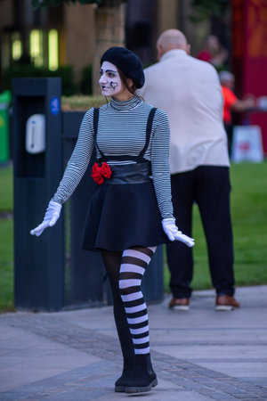 Timisoara, Romania - September 05, 2020: A pantomime entertaining the people athe the CheckArt festivalのeditorial素材