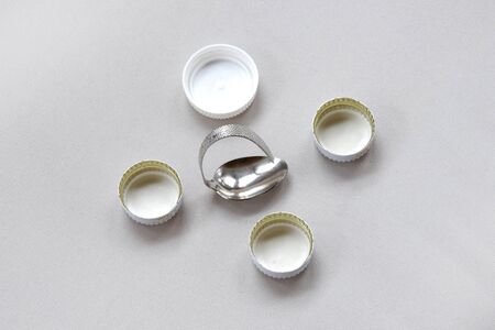 when in Rome do as the Romans proverb spoon changing form among round capsの写真素材