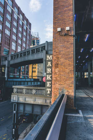 New York / Usa - July 28 2020: Market neon sign seen from High Line in Chelsea. New York City. The market has lots of stores, restaurants and food markets.のeditorial素材