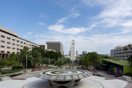 Los Angeles, USA - 11 August 2021: City Hall viewed from Grand Park in downtown Los Angeles, California.のeditorial素材