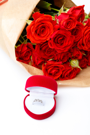 studio shot Bunch of red roses isolated on white backgroundの写真素材