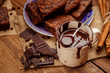 Plate with delicious chocolate browniesの写真素材