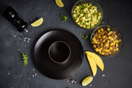 cooking form on a plate - Cooking traditional tuna and mango tartareの写真素材