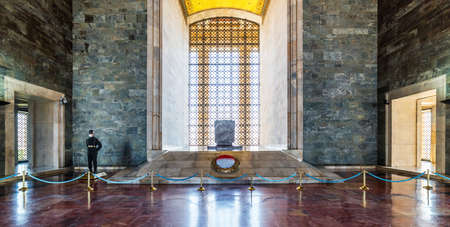 ANKARA, TURKEY - SEPTEMBER 3, 2020: Turkish soldier on guard near the Mausoleum of Mustafa Kemal Ataturk. ANITKABIR in Ankara, Turkey.のeditorial素材