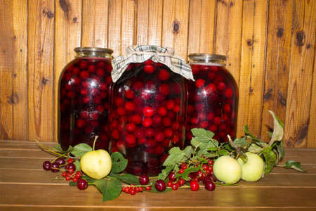 canned cherriesの写真素材