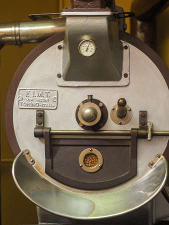 raw green coffee beans from bio ethical agriculture in costa rica roasted in Cremona Italy at Denti Torrefazioneの写真素材