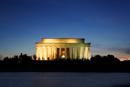 Lincoln Memorial Monument at Sunset, Washington DCの写真素材