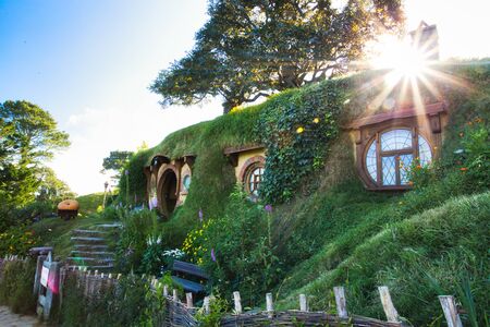 Hobbit House, Hobbiton Movie Set, New Zealandの写真素材