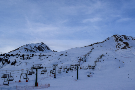 ski in alpsのeditorial素材
