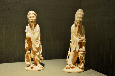 Ivory carving of farmersのeditorial素材