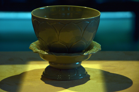 Olive green porcelain Lotus bowlsのeditorial素材