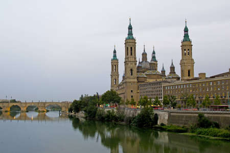 View of Pilar's Basilica and Ebro river at dusk in Zaragoza, Spainの写真素材