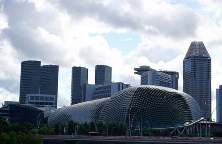 View of Theatres on the Bay in Singapore during the dayのeditorial素材