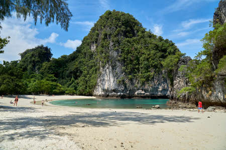 Beautiful view of Hong Island lagoon in Krabi, Thailand during the dayの写真素材