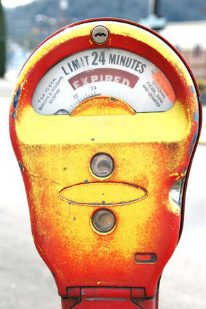 Yellow Parking Meter Expired  meter outside of business,の写真素材