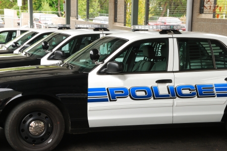 Police cruisers parked outside of a main police station in Roseburg Oregonの写真素材
