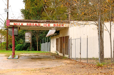 Old gas and fuel service station in north Texasの写真素材