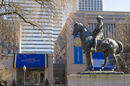 Portland, OR, USA - February 21, 2014: Theodore Roosevelt, Rough Rider statue, and Oregon Historical Society Museum, South Park Blocksのeditorial素材