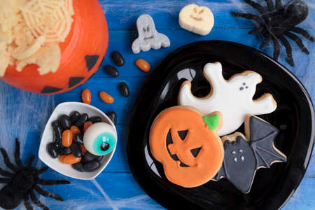 Various treats on Halloween party tableの写真素材