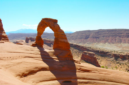 Delicate Arch with shadow