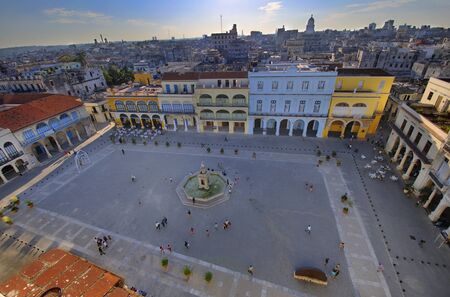HAVANA - FEB 8TH, 2010. Popular Plaza Vieja in Old Havana, declared by UNESCO World heritage site since 1982. Taken on february 8th, 2010 in Old Havana, Cuba.のeditorial素材