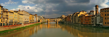 Panoramic view of Florence, Italy.のeditorial素材