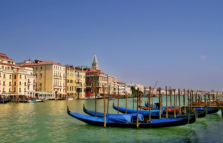 Gondolas on famous Grand Canal in Venice, Italy.のeditorial素材