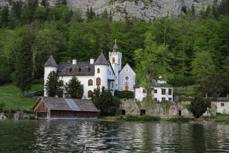Scenic view of the famous Hallstatt lakeの写真素材