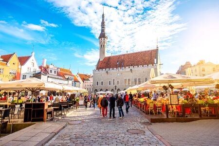 Tallinn, Estonia - September 25, 2016: View on the crowded open market on the town hall square in Tallinn, Estoniaのeditorial素材