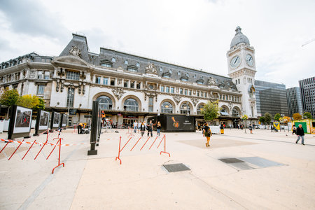 PARIS, FRANCE - August 31, 2018: Paris Gare de Lyon Train Station with outdoor photo exhibition on the squareのeditorial素材