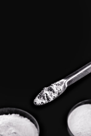 calcium chloride being prepared in the laboratory. It is a chemical substance of formula CaCO.の写真素材