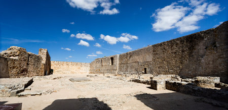 View of the dwellings ruins inside the castle of Torres Vedras