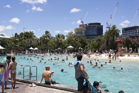 Hot day at the man made beach at the South Bank Parklands in Brisbane, Australiaのeditorial素材