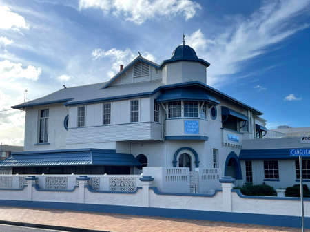 Facade of the Linden Medical Clinic, the oldest established general medical practice having been operating in the same building since 1913, in Bundaberg, Queensland, Australiaのeditorial素材