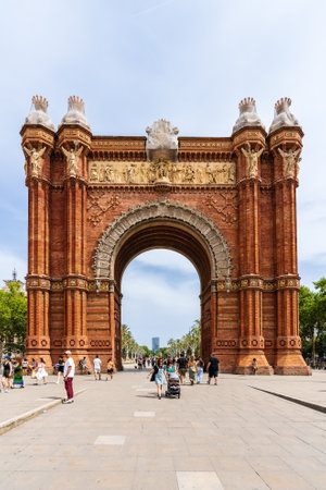 Barcelona, Spain,June 19, 2023. View of the Arc de Triomf, Arc de Triomf, in the city of Barcelona, Catalonia, Spain.のeditorial素材