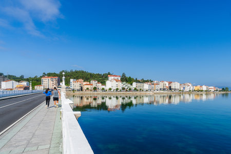 El Grove, Pontevedra, Spain, September 8, 2023. View of the Galician village of O Grove, in Pontevedra, Galiciaのeditorial素材