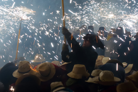 (Baix Emporda, Catalonia - August 17, 2010) - 'Correfoc' (verbatim: 'Fire running'), tradicional catalan feast.のeditorial素材