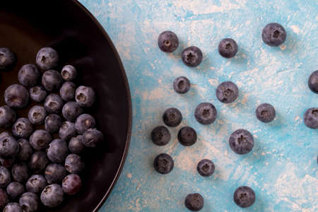 Blueberries in a bowlの写真素材
