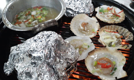 Roasted shellfishの写真素材