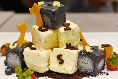 Cube Ice Creamの写真素材