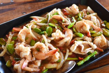Stir-Fried Twisted Cluster Bean with Shrimpsの写真素材