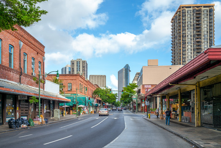 Honolulu, US - June 19, 2019: Street view of Chinatown in Hawaii. Laborers were imported from China to work on sugar plantations then moved to this area during 19 centuryのeditorial素材